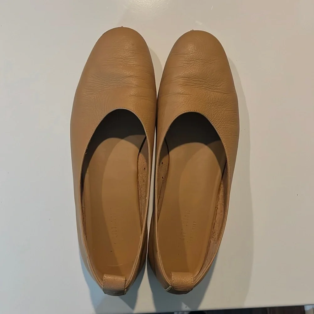 Everlane Tan Leather Flats - Picture 2 of 4